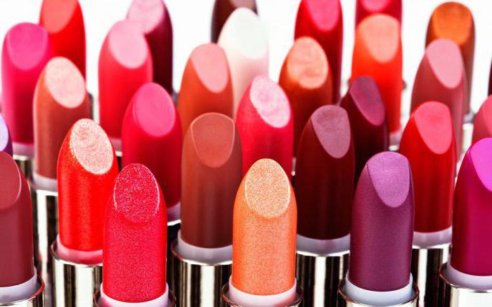 Comment choisir la couleur du rouge à lèvres: instructions étape par étape